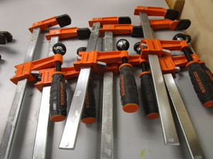 lot 22 image: Jorgensen wood clamps 37HD3, eight...