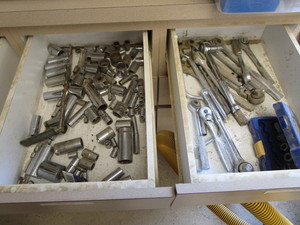 lot 95 image: Sockets & ratchets with Husky, Craf...