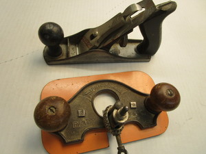 lot 106 image: Antique Stanley No 71-12 plane, Ha...