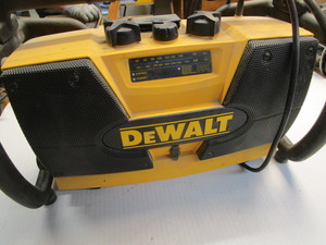 lot 118 image: DeWalt job site radio  charger...