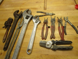 lot 121 image: Adjustable wrenches - 12, 15, 18, ...