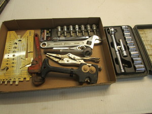 lot 167 image: Socket set 38 with metric, Vise Gr...