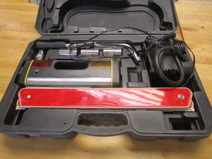 lot 225 image: Emergency travel kit...