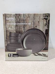 lot 29 image: NEW SAFDIE & CO. INC STONEWARE DINNERWARE 12 PIECE SET