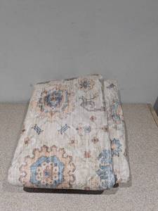 lot 98 image: WYATT & ASH DARYA MACHINE WASHABLE AREA RUG