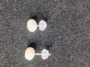 lot 102 image: Tiara 14K Gold 5mm Cultured Freshwater Pearl Stud Earrings