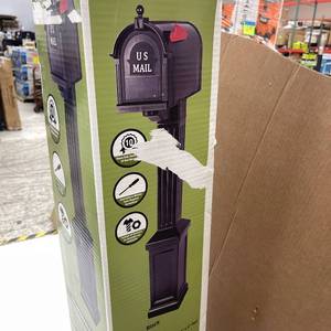 lot 113 image: Craftsman Mailbox & Post Kit Black