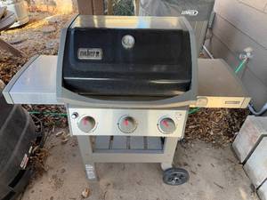 lot 6 image: Weber Spirit II Gas Grill with Three Burners