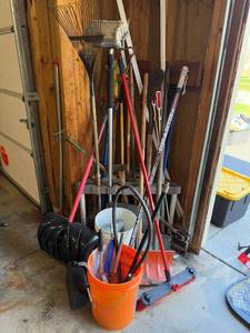 lot 14 image: Collection of Various Gardening and Landscaping Tools