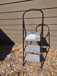 lot 28A image: Cosco 3-Step Folding Step Stool with 250 lb Capacity