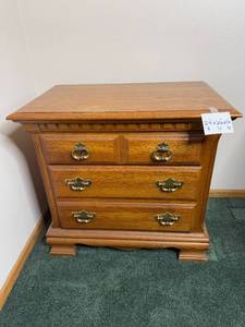 lot 90 image: Solid Wood 3-Drawer Dresser with Brass Tone Handles
