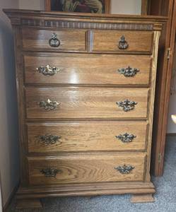 lot 115 image: Oak Tallboy Dresser with Brass Tone Handles