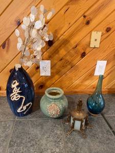 lot 159 image: Set of Eclectic Vases and Decor Pieces