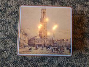 lot 166 image: Vintage Decorative Tin Box with Scenic Design
