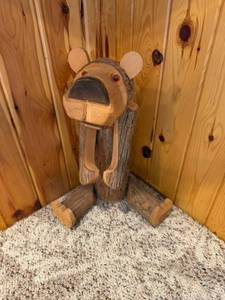 lot 184 image: Handcrafted Wooden Bear Figurine - 23 Inches Tall