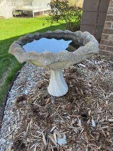 lot 261 image: Stone Concrete Bird Bath with Fluted Pedestal