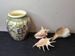 lot 31 image: Decorative Mosaic Flower Vase and Sea Shells Collection