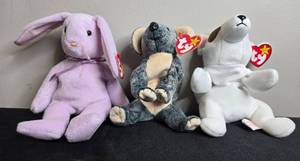lot 37 image: Set of 3 Ty Beanie Babies - Floppity, Kiwi & Butch with Tags