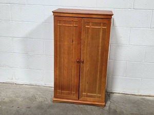 lot 42 image: Wooden Storage Cabinet with Adjustable Shelves