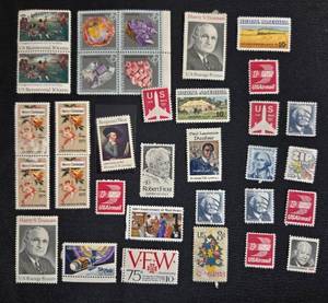 lot 73 image: Collection of Assorted Mint & Used Vintage US Postage Stamps Inc Mint Elvis