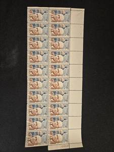 lot 195 image: Collection of Mint Vintage U.S. Postage Stamps - Sam Rayburn, Thomas Jefferson, Arizona 1962