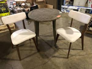 lot 30 image: 2 Chairs and Table   Customer Returns See Pictures