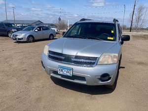 lot 6 image: 2007 Mitsubishi Endeavor
