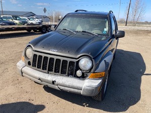 lot 17 image: 2006 Jeep Liberty