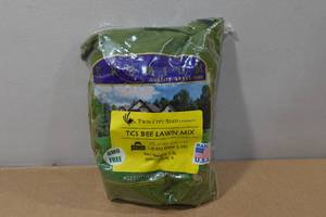 lot 18 image: 1lb Twin City Seed Company Bee Lawn Seed Mix