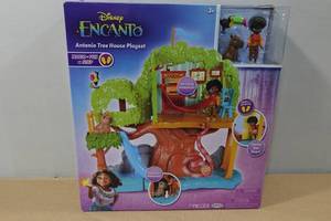 lot 112 image: Disney Encanto 7-Piece Antonio Tree House Playset