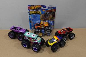 lot 114 image: 5 Hot Wheels Die Cast Monster Trucks