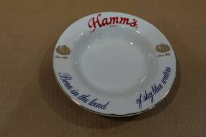 lot 134 image: Vintage Hamms Beer Promotional Ash Tray