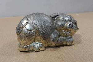 lot 167 image: Vintage Cast Metal Happy Piggy Bank - With Coins