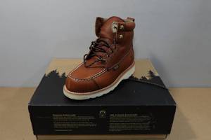 lot 177 image: Irish Setter Wingshooter Mens 6 Work Boots Style 890 - Size 8