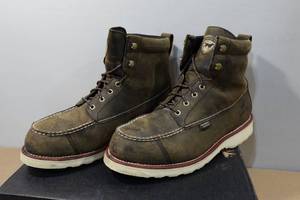 lot 179 image: Irish Setter Wingshooter Mens 7 Waterproof Hunting Boots Style 898 - Size 11