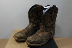 lot 183 image: Irish Setter Marshall Mens Work Boots Style 83912 - Size 10.5