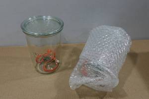 lot 192 image: 2 Weck 34L Mold Canning Jars