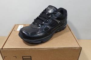 lot 242 image: Vionic 23MWalk Mens Black Leather Orthotic Sneakers -Size 9