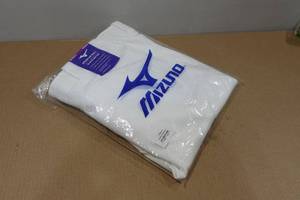 lot 248 image: Womens Mizuno Softball Pants - Medium