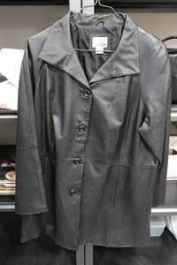 lot 250 image: East 5th Leather Jacket - 1XL