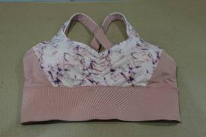 lot 251 image: Handful Womens High Impact Sports Bra - Medium