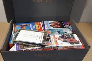 lot 280 image: Assorted VHS Movies - Old Yeller, Little Rascals, American History X, Gone with the Wind