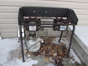lot 30 image: OUTDOORCAMPING GRILL
