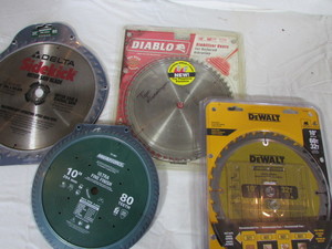 lot 84 image: SAW BLADESGARAGE LOT