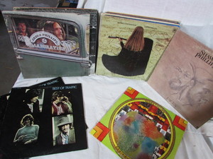 lot 97 image: 1970 VINYL ALBUMS