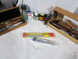 lot 105 image: GUN CLEANING LOT