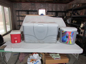 lot 160 image: BEVERAGEFOOD COOLERS