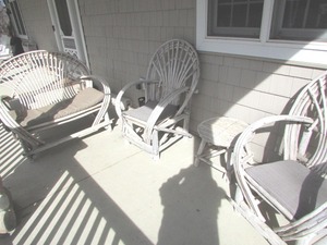 lot 186 image: OUTDOOR FURNITURE
