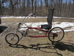 lot 224 image: RECUMBENT BICYCLE LOT
