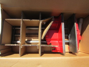 lot 231 image: WOODWORKERS VISE